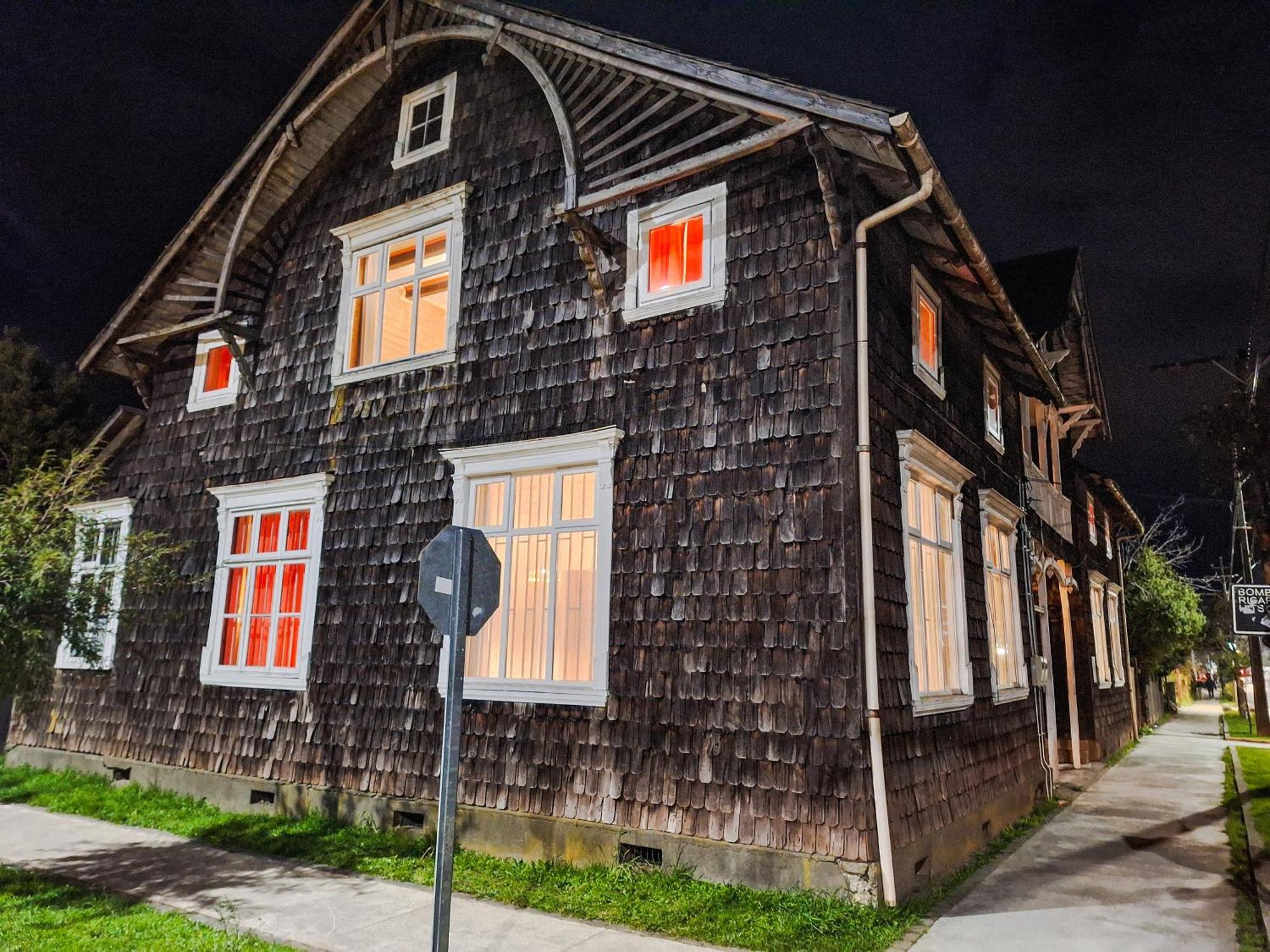 Mapatagonia Hostel Monumento Nacional Puerto Varas Exterior photo